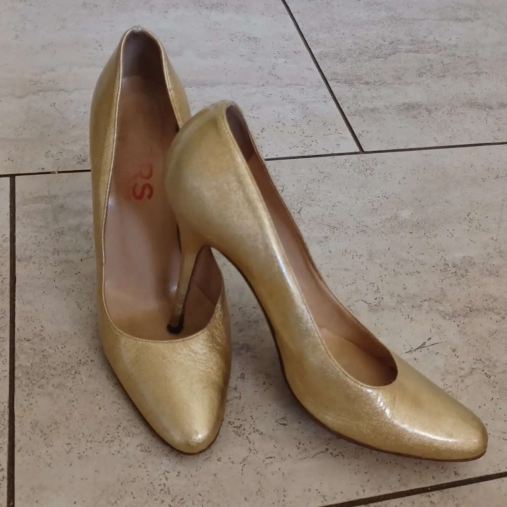 Michael Kors gold Stiletto Pump 8 heels shoe wedding  glam Party Y2k
